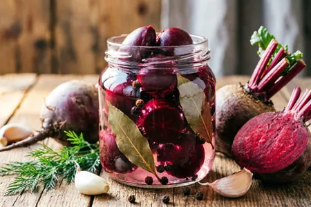Маринованная свёкла в банках: лучшие рецепты, секреты насыщенного цвета и пикантного вкуса