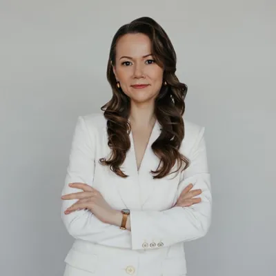 name='Анна Слип' description='<p>Дипломированный психолог, нутрициолог, специалист по питанию и здоровым привычкам.</p>' picture='37f6bdaf-2dc9-45cb-9d88-5b6848f182e4.webp' user_id=None id=56 views_count=None total_count=None avg_views=None url='/author/56' picture_urls=PictureUrls(url='/all_image/author/0/56/37f6bdaf-2dc9-45cb-9d88-5b6848f182e4.webp', w450='/all_image/author/0/56/37f6bdaf-2dc9-45cb-9d88-5b6848f182e4.webp', large='/all_image/author/0/56/37f6bdaf-2dc9-45cb-9d88-5b6848f182e4.webp') seo=SeoModel(h1='Анна Слип', h2='', title='Анна Слип - автор на Koolinar.ru', description='Дипломированный психолог нутрициолог специалист по питанию и здоровым привычкам', keywords='')