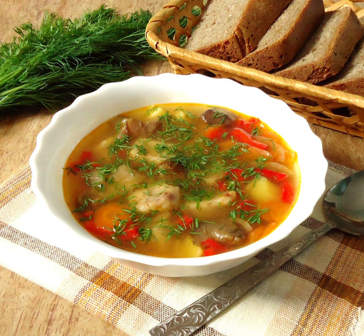 Постный суп с овощами. Овочевий суп. Постный овощной суп. Овощи для супа. Крестьянский овощной суп.