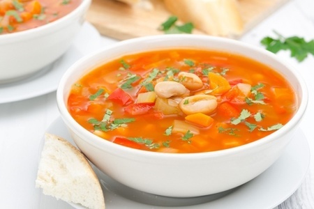 Суп – самое подходящее блюдо для обеда зимой