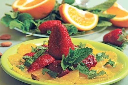 Варианты подачи на стол некоторых овощей, фруктов и ягод