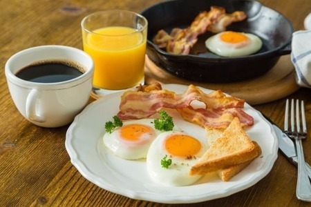 Бодрое утро: завтраки, которые подарят энергию 
