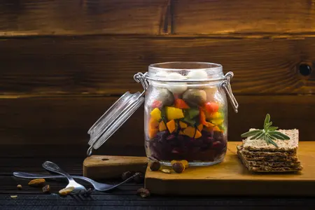 Топ-5 нереально вкусных салатов из сезонных овощей