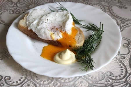 Яйцо-пашот в микроволновке или завтрак за 45 секунд