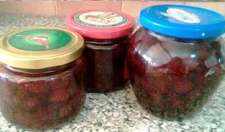 Варенье из земляники: шаг 1