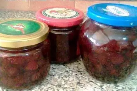 Варенье из земляники: шаг 1