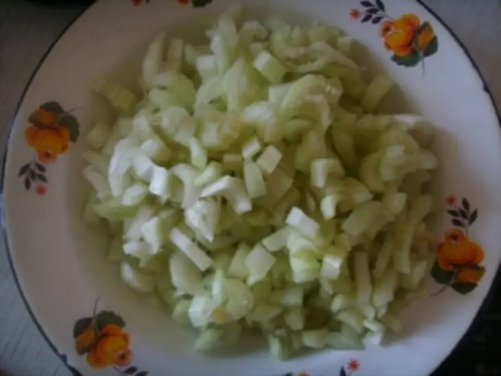 Супчик из курочки с сельдереем=): шаг 2