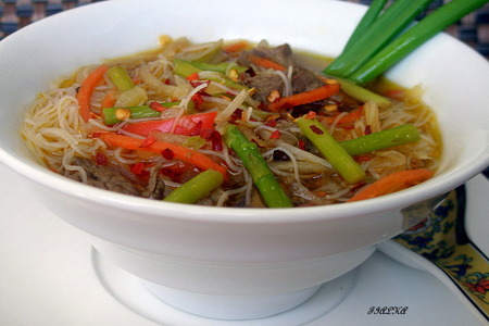 Суп из тайской вермишели с телятиной и овощами: шаг 2