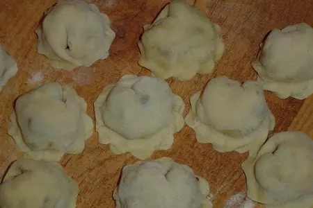 Пельмени с капустой и грибами: шаг 5