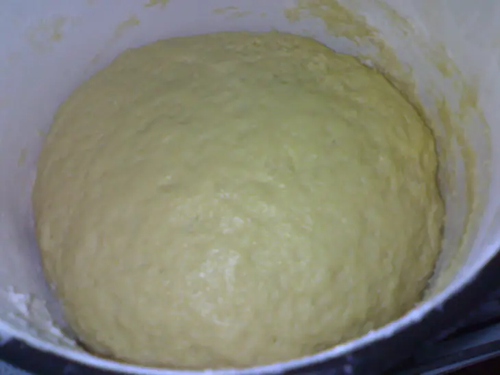 Булочки с начинкой: шаг 2