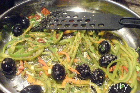 Паста спагетти в соусе из перцев и пряностей: шаг 5