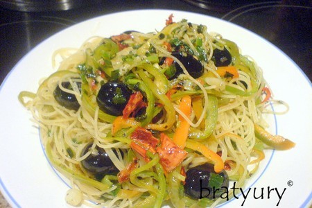 Паста спагетти в соусе из перцев и пряностей: шаг 7