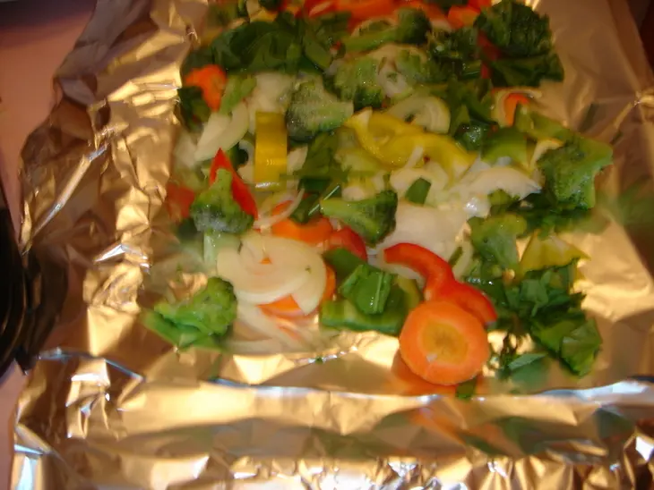 Морской  язык  запеченный с овощами: шаг 2