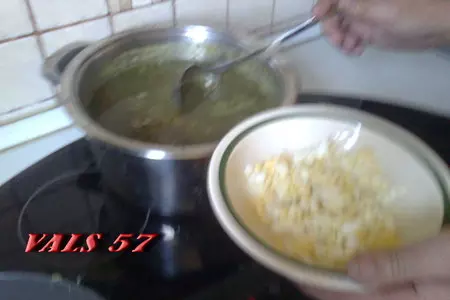 Зеленый борщ: шаг 8