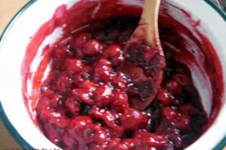 Пирог "вишневые розочки" (низкокалорийный ): шаг 1