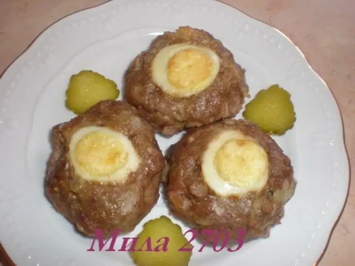 Мини-котлеты «соколиный глаз» (просто и вкусно): шаг 4
