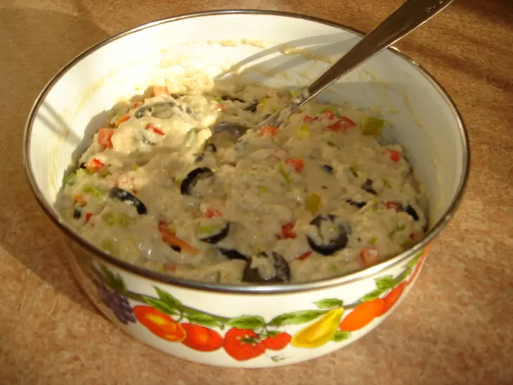 Маффины  постные с паприкой и маслинами: шаг 2