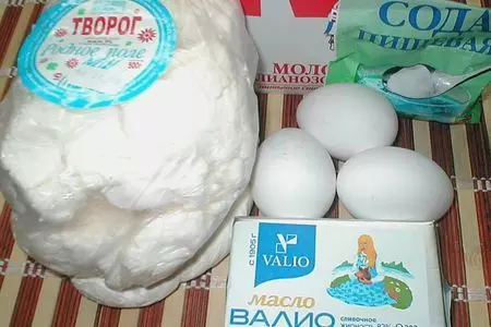 Сыры "сулугуни"  и  "адыгейский": шаг 1