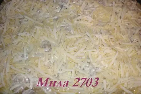 Свинина запеченная с картофелем в сливочно-грибном соусе: шаг 5