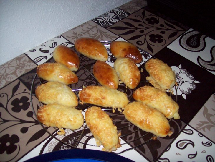 Пирожки из духовки на картофельном тесте.: шаг 5