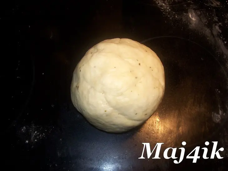 Вкуснейшее мяско под жюльеново-овощной  подушкой, да под хрустящей корочкой из теста: шаг 3