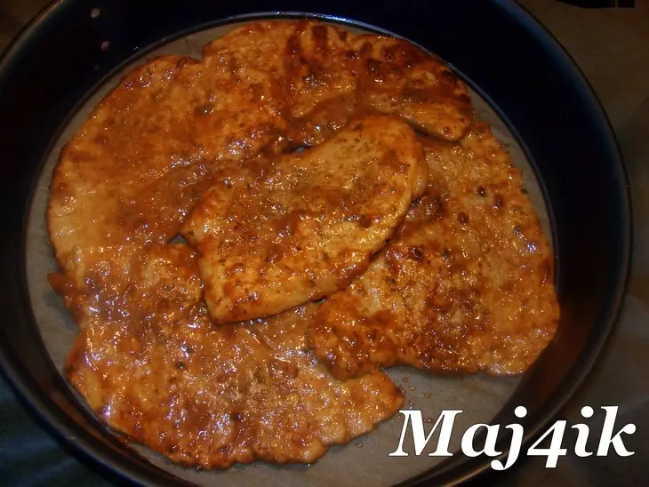 Вкуснейшее мяско под жюльеново-овощной  подушкой, да под хрустящей корочкой из теста: шаг 7