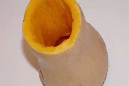 Тыква запеченная с рисом, сухофруктами, орехами и политая мёдом.: шаг 2