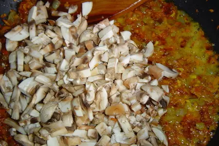 Постный картофельный рулет с грибами и овощами: шаг 2