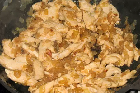 Курочка в соусе из нута.: шаг 2