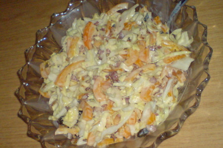 Салат из весенней капусты с паприкой и беконом: шаг 7