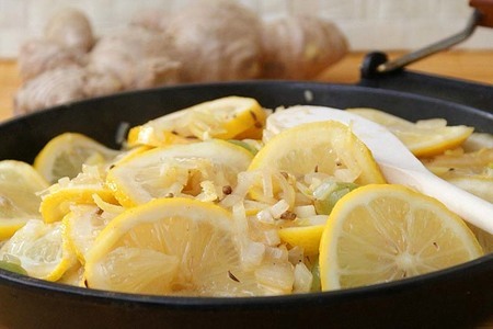 Лимонное чатни с белым виноградом: шаг 2
