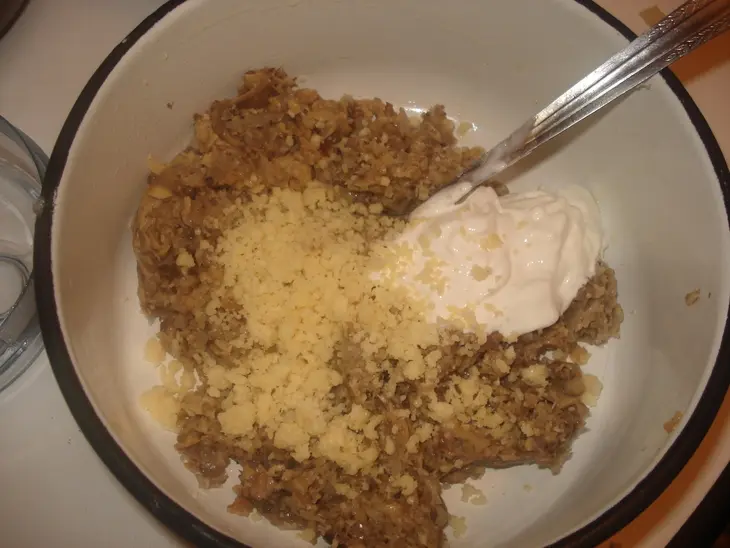Зразы из фарша с баклажанной закуской: шаг 2