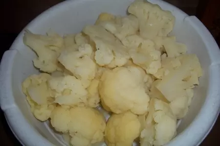 Сочная цветная капуста с сырной корочкой: шаг 1
