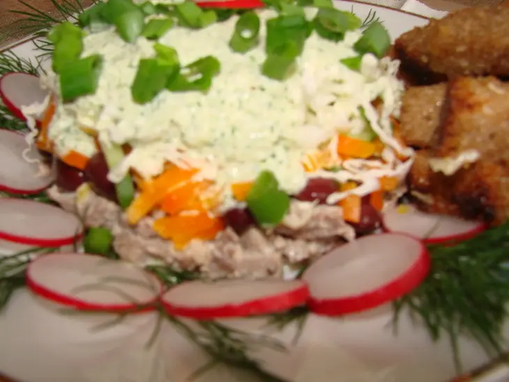 Салат ,, мясной с фасолью,,: шаг 7