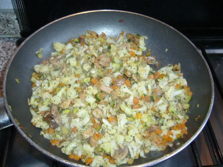 Фаршированные ракушки: шаг 1