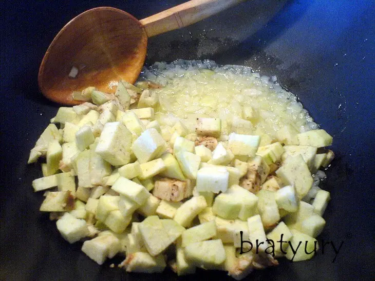 Замес овощной из очищенных баклажанов с новым вкусом: шаг 2