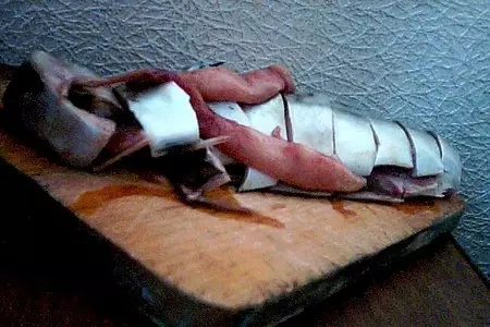 Скумбрия малосольная: шаг 1
