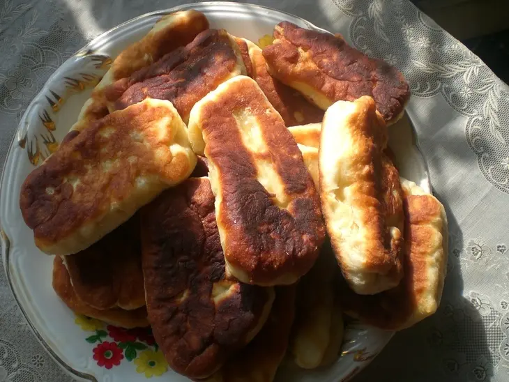 Пирожки жаренные: шаг 5