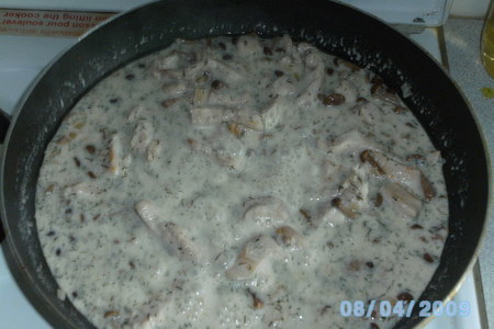 Курица с грибами под сырным соусом: шаг 3