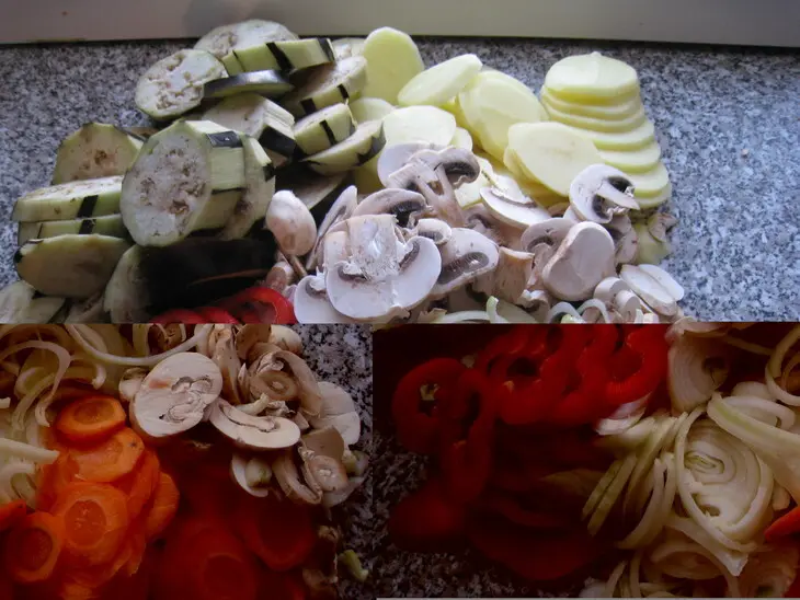 Баклажаны с овощами: шаг 1
