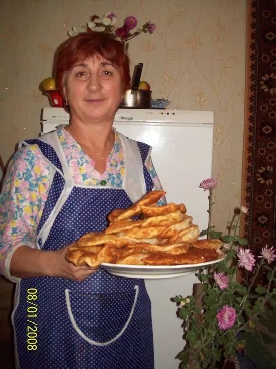 Чебуреки: шаг 1