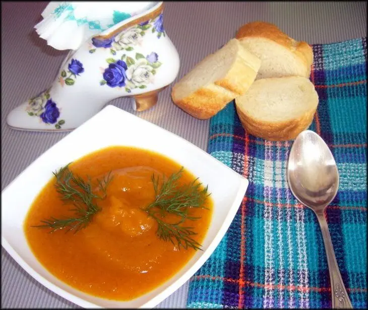 Суп-пюре из тыквы с мятой: шаг 1