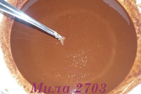 Шоколадно-карамельный пирог: шаг 2