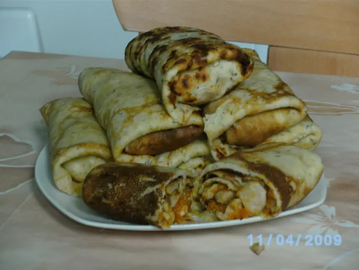 Фаршированные блины из кабачков с мясной начинкой: шаг 4