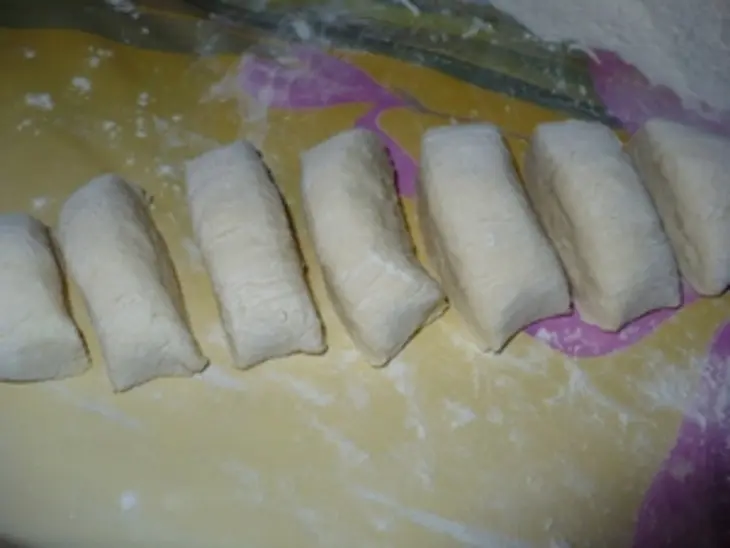 Творожные крокеты с курагой: шаг 3