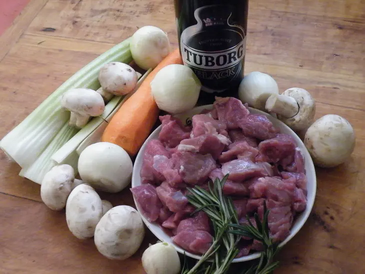 Мясной пирог: шаг 1