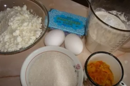 Творожные маффины с курагой: шаг 1