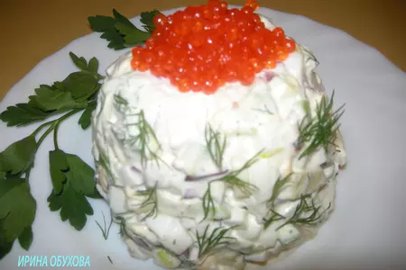 Авокадо с икрой и яйцами: шаг 4