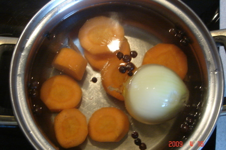 Заливное "яйца фаберже" с креветками.: шаг 3