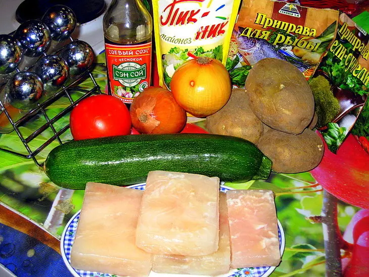 Рыбка с овощами.: шаг 1
